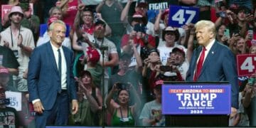 ‘Whales, Worms, and Bears’: Panicking Dems Launch Attack on RFK Jr. Over Trump Support