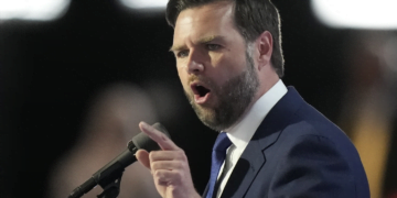 Watch: Crowd Angrily Speaks Out the Moment CNN Reporter Asks JD Vance a Question